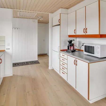 Terhi - 200m From The Sea By Interhome Nyaraló *
